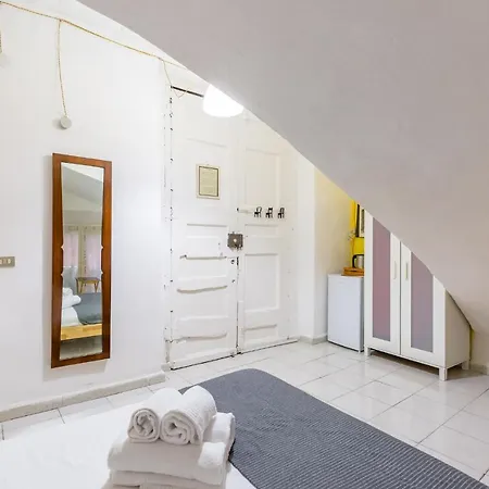 Double At Historical Palazzo Spinelli * 那不勒斯